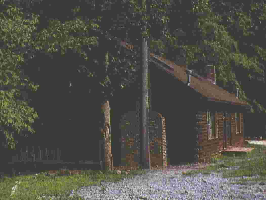 YOKUM'S CABINS